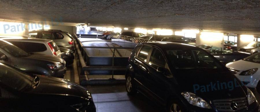 Innenansicht 3 Parkhaus Hallen am Borsigturm in Berlin