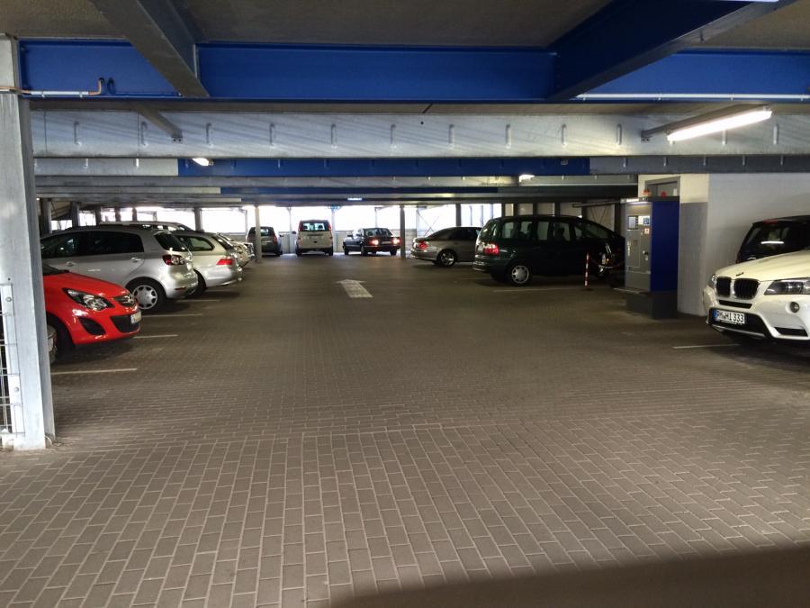 Innenansicht 1  - Parkhaus Holländisches Viertel Potsdam