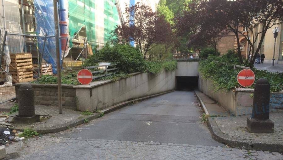 Ausfahrt Parkhaus Karstadt in Bonn