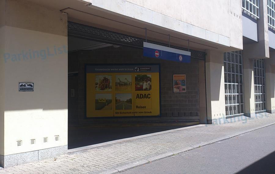 Parkhaus Karstadt in Karlsruhe