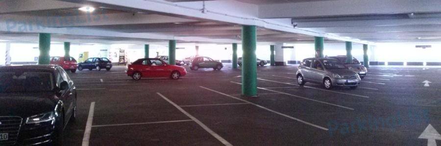 Innenansicht 2 Parkhaus Karstadt am Nordbad in München