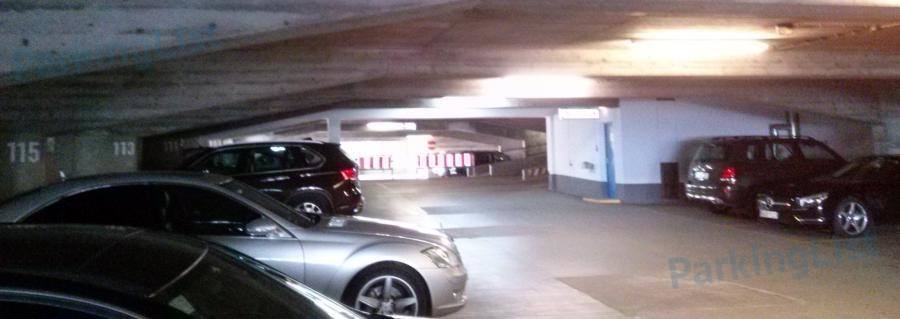 Innenansicht - Parkhaus P & R am Hofbräuhaus - München