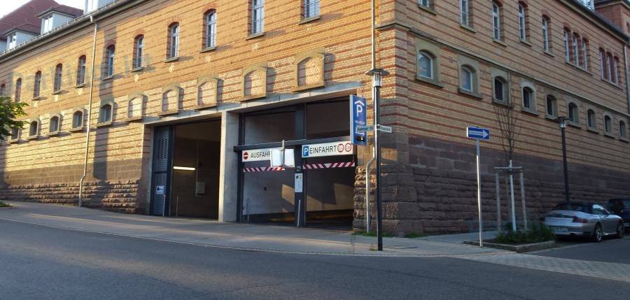 Ein- und Ausfahrt - Parkhaus WilhelmGalerie - Ludwigsburg