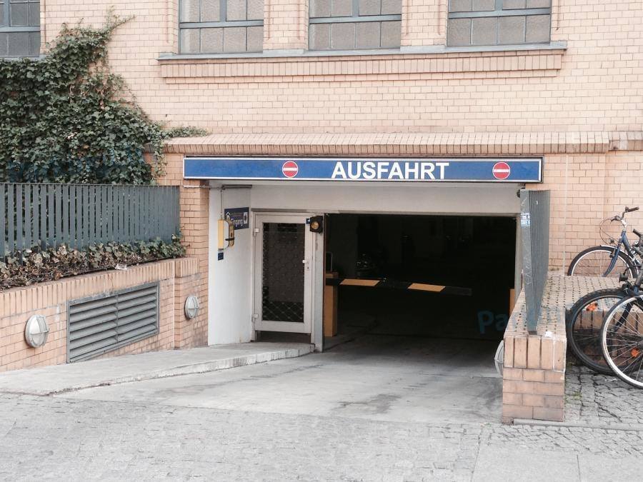 Tiefgarage Kulturbrauerei Berlin Ausfahrt Schönhauser Allee