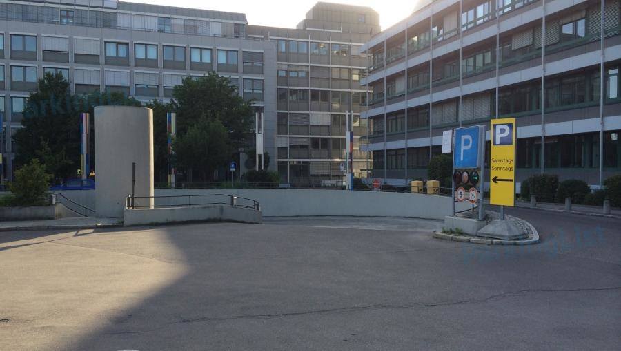 Einfahrt Tiefgarage Theater in Ulm
