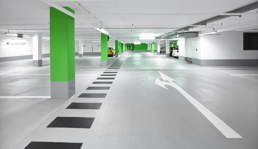 Innenansicht-1-Parkhaus Eberhard Passagen Tuebinger Carre Stuttgart 