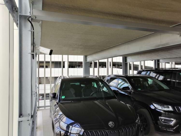 Parkplatz im Parkhaus inkl. Valet Service am Airport DUS