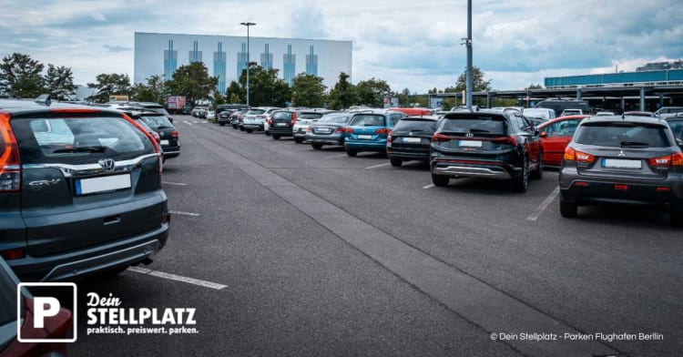 Parkplatz mit Shuttle Service zum Flughafen Berlin Brandenburg BER