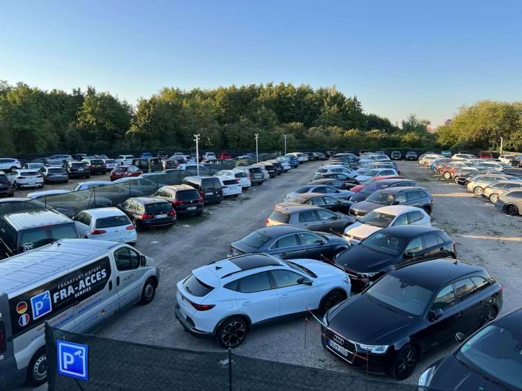 Parken Am Frankfurter Flughafen Mit Shuttle Service www.parkinglist.de