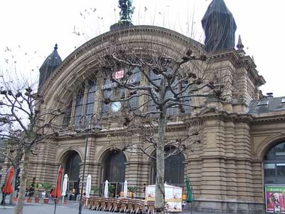 Parken am Frankfurter Hauptbahnhof