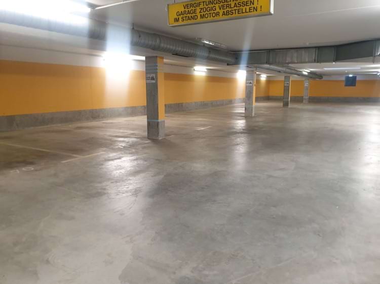 Parkplatz in Tiefgarage mit Shuttle Service zum Flughafen Frankfurt am Main (FRA)