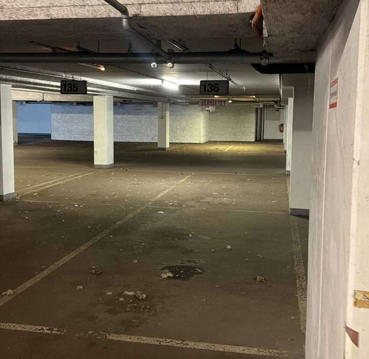 Parkplatz in Tiefgarage mit Shuttle Service zum Airport Frankfurt