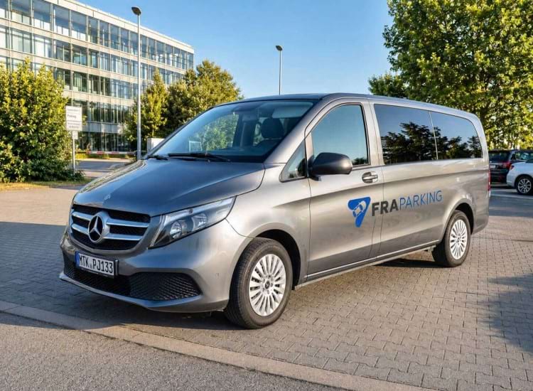 Parkplatz in Tiefgarage mit Shuttle Service zum Flughafen Frankfurt (FRA)