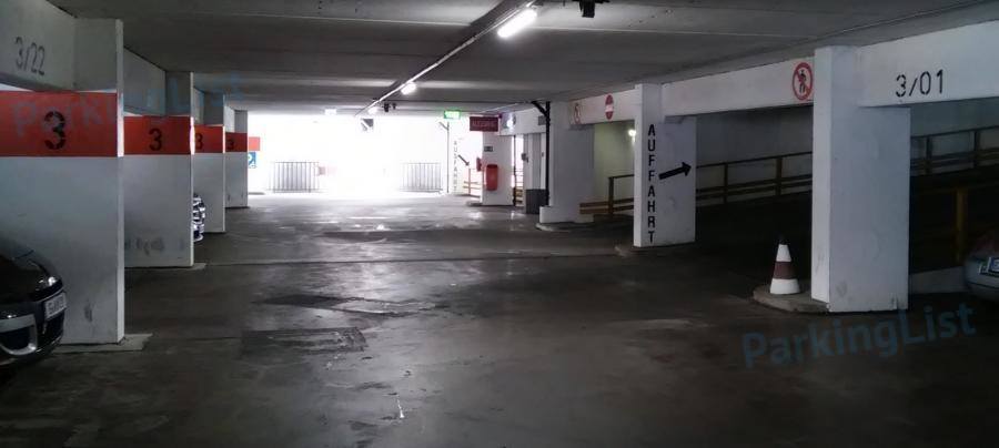 Innenansicht 1 - Parkhaus Internationales Handelszentrum IHZ Berlin