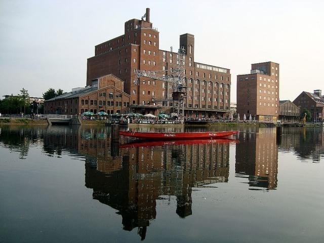 Parken am Innenhafen - Duisburg Parken am Innenhafen - Duisburg