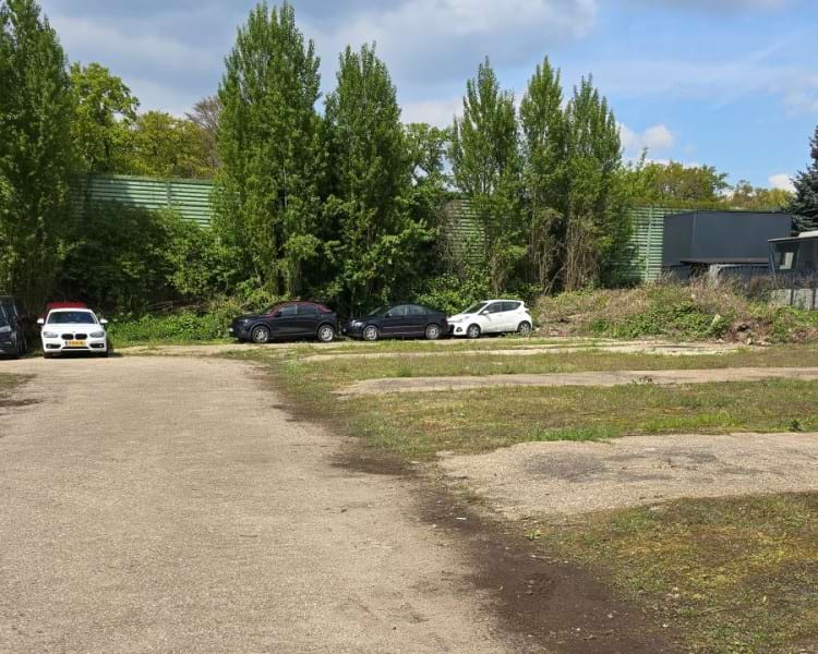 Parkplatz mit Shuttle Service zum Airport Düsseldorf