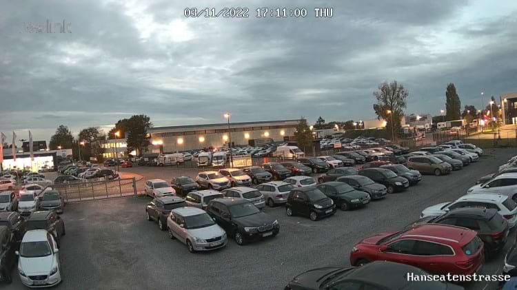 Parkplatz im Parkhaus mit Valet Service am Airport Hannover