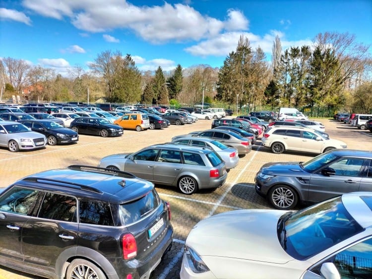 Parken mit Shuttle zum Flughafen Bremen - myparkpoint