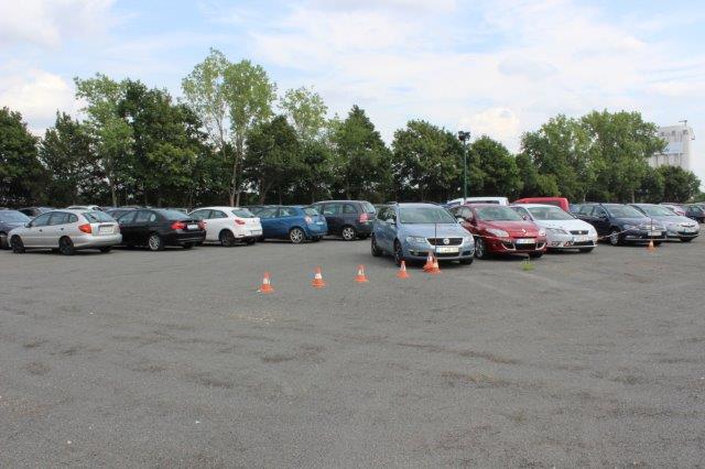 Parken nahe Flughafen Leipzig-Halle inklusive Shuttle Service