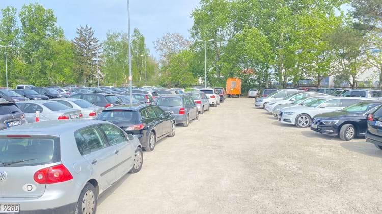 Parken Flughafen Nürnberg Shuttle Service www.parkinglist.de