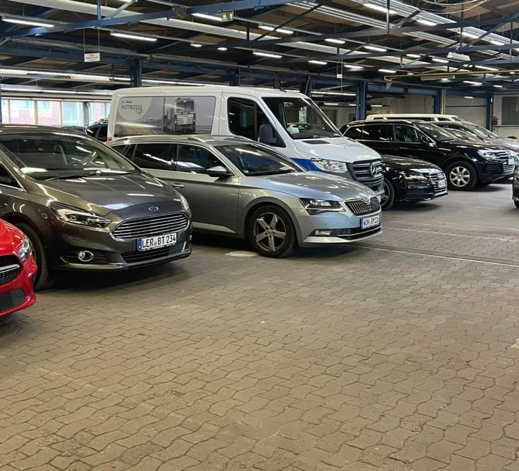 Parken in Parkhalle mit Valet Service am Flughafen Hannover
