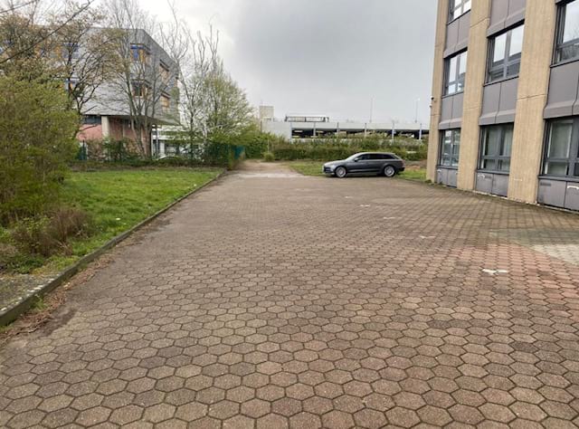 Parkplatz mit Valet Service am Airport Düsseldorf