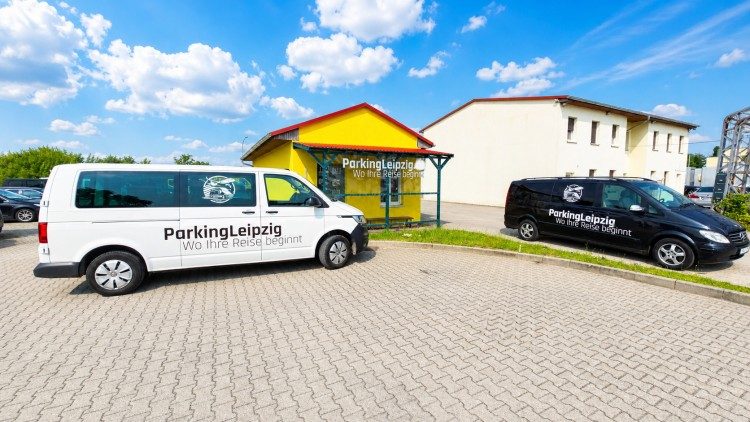 Parkplatz mit Shuttle Service zum Airport Leipzig