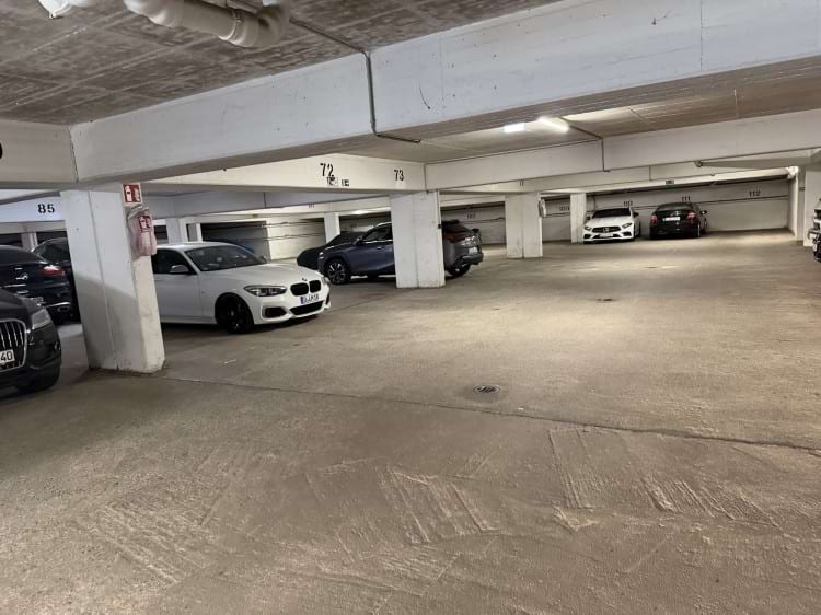 Parken in Tiefgarage mit Valet Service am Flughafen Düsseldorf