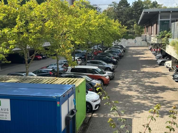 Parken mit Shuttle Service zum Flughafen Düsseldorf