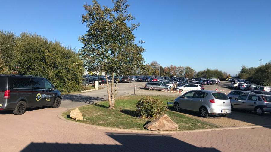 Parkplatz inkl. Shuttle Service zum Flughafen Frankfurt Hahn