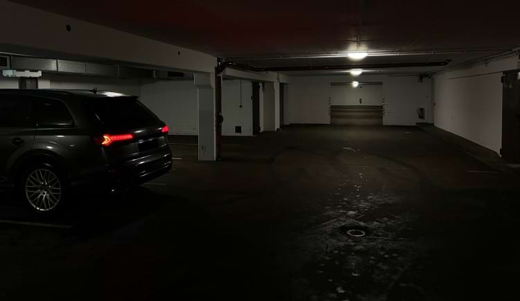 Parkplatz in Tiefgarage mit Valet Service am Flughafen Frankfurt