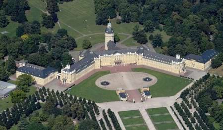 Parken am Schloss Karlsruhe