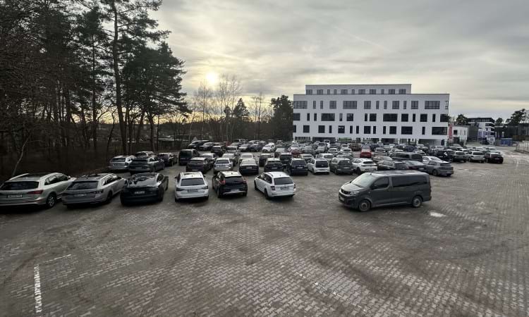 Günstig Parken Mit Shuttle Zum Flughafen Nürnberg www.parkinglist.de