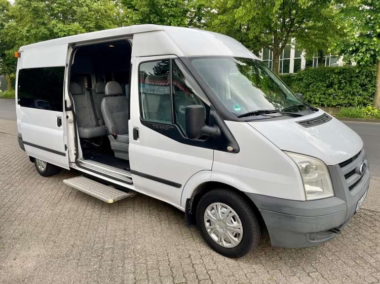 Parken mit Shuttle Service zum Airport Düsseldorf