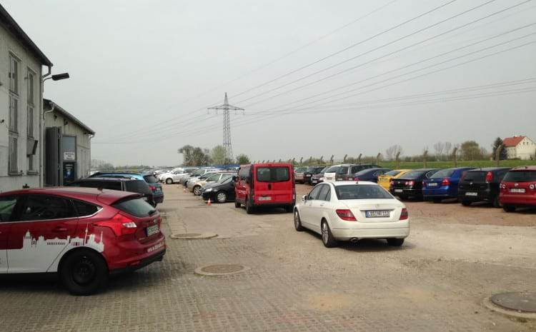 Parkplatz mit Valet Service am Flughafen Leipzig